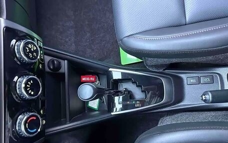 Toyota Yaris, 2022 год, 1 300 000 рублей, 10 фотография