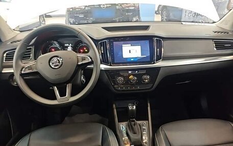 Skoda Kamiq I, 2024 год, 1 750 000 рублей, 10 фотография