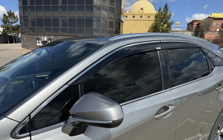 Lexus RX IV рестайлинг, 2019 год, 4 950 000 рублей, 2 фотография