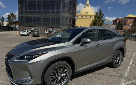 Lexus RX IV рестайлинг, 2019 год, 4 950 000 рублей, 8 фотография