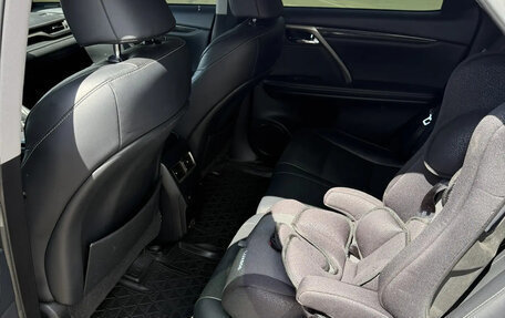 Lexus RX IV рестайлинг, 2019 год, 4 950 000 рублей, 14 фотография