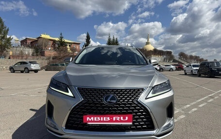 Lexus RX IV рестайлинг, 2019 год, 4 950 000 рублей, 6 фотография