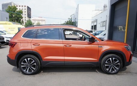 Volkswagen Taos, 2021 год, 2 270 000 рублей, 4 фотография