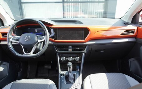 Volkswagen Taos, 2021 год, 2 270 000 рублей, 11 фотография