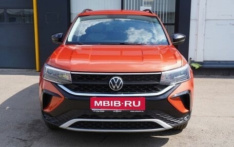 Volkswagen Taos, 2021 год, 2 270 000 рублей, 2 фотография