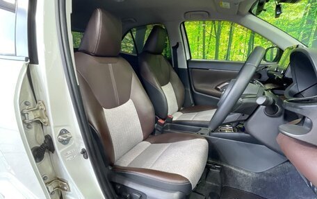 Toyota Yaris Cross, 2021 год, 1 630 300 рублей, 10 фотография