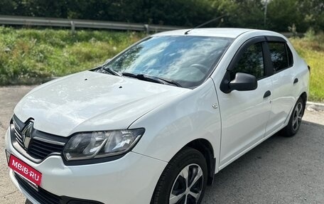 Renault Logan II, 2015 год, 535 000 рублей, 2 фотография