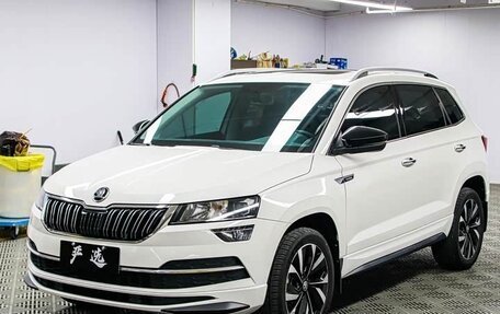 Skoda Karoq I, 2022 год, 1 980 000 рублей, 1 фотография