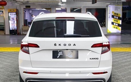 Skoda Karoq I, 2022 год, 1 980 000 рублей, 5 фотография