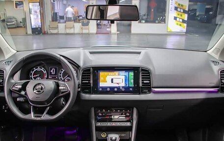 Skoda Karoq I, 2022 год, 1 980 000 рублей, 7 фотография