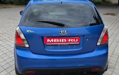 KIA Rio II, 2011 год, 697 000 рублей, 3 фотография