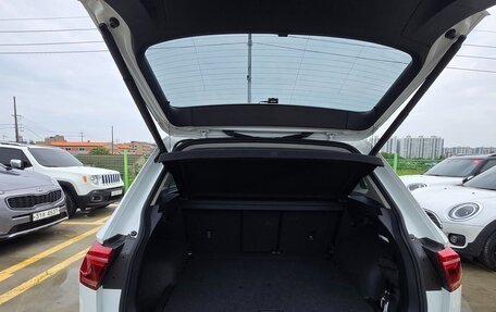 Volkswagen Tiguan II, 2023 год, 3 881 000 рублей, 14 фотография