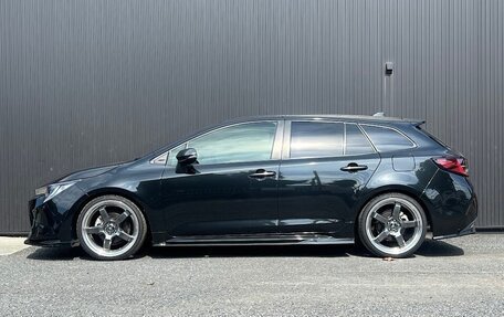 Toyota Corolla, 2022 год, 1 350 000 рублей, 4 фотография