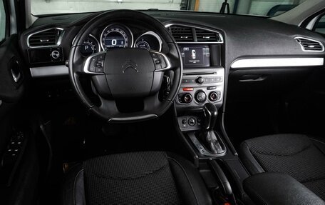 Citroen C4 II рестайлинг, 2019 год, 1 397 000 рублей, 6 фотография