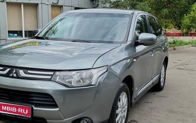 Mitsubishi Outlander III рестайлинг 3, 2012 год, 990 000 рублей, 1 фотография
