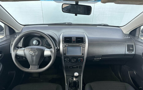 Toyota Corolla, 2011 год, 950 000 рублей, 13 фотография