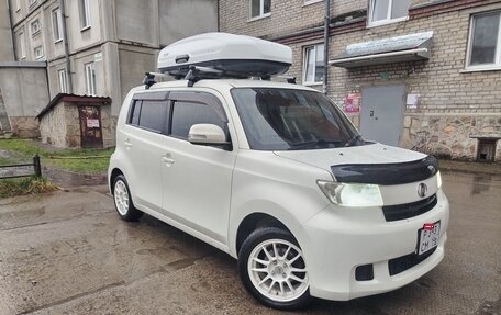 Toyota bB II рестайлинг, 2010 год, 800 000 рублей, 4 фотография