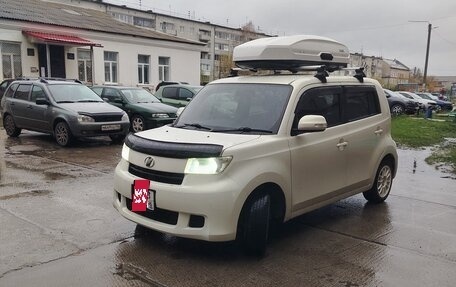 Toyota bB II рестайлинг, 2010 год, 800 000 рублей, 6 фотография