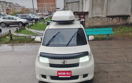 Toyota bB II рестайлинг, 2010 год, 800 000 рублей, 13 фотография