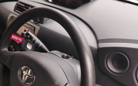 Toyota bB II рестайлинг, 2010 год, 800 000 рублей, 21 фотография