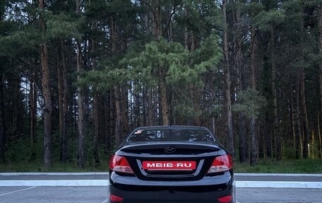 Hyundai Solaris II рестайлинг, 2014 год, 830 000 рублей, 5 фотография