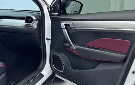 Geely Coolray I, 2022 год, 1 239 980 рублей, 9 фотография