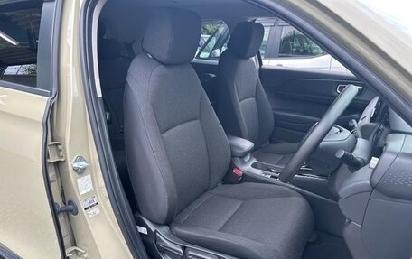 Honda Vezel, 2022 год, 1 930 000 рублей, 25 фотография