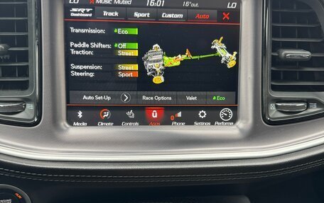 Dodge Challenger III рестайлинг 2, 2020 год, 7 500 000 рублей, 19 фотография
