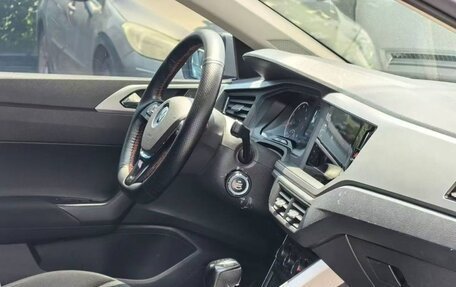 Volkswagen Polo, 2022 год, 1 075 000 рублей, 7 фотография