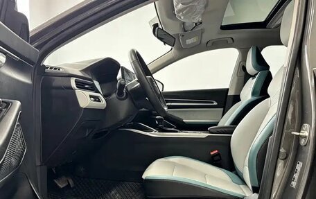 Geely Emgrand, 2023 год, 1 230 000 рублей, 9 фотография