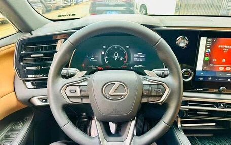 Lexus RX IV рестайлинг, 2025 год, 5 550 000 рублей, 5 фотография