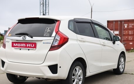 Honda Fit III, 2017 год, 850 000 рублей, 2 фотография