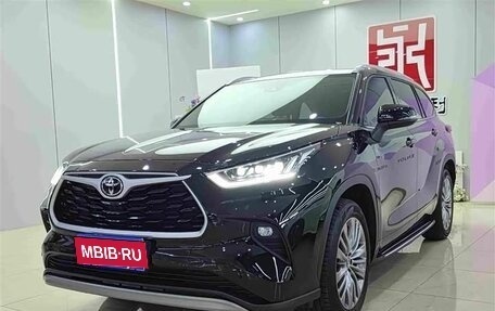Toyota Highlander, 2025 год, 5 300 000 рублей, 1 фотография