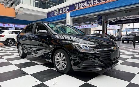 Chevrolet Monza, 2022 год, 1 150 000 рублей, 3 фотография