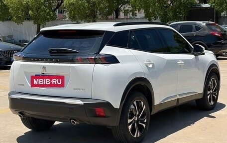 Peugeot 2008 II, 2022 год, 1 220 000 рублей, 5 фотография
