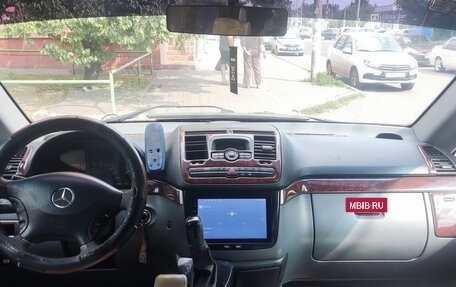 Mercedes-Benz Vito, 2005 год, 1 100 000 рублей, 2 фотография