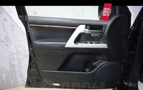 Toyota Land Cruiser 200, 2013 год, 4 590 000 рублей, 4 фотография