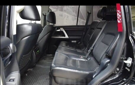 Toyota Land Cruiser 200, 2013 год, 4 590 000 рублей, 8 фотография