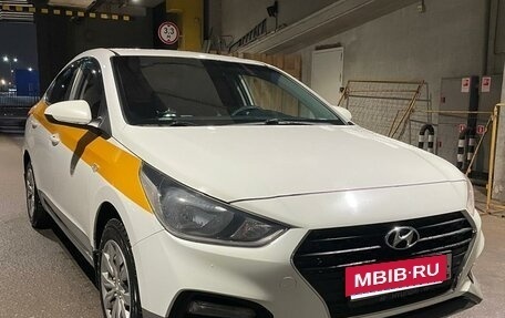 Hyundai Solaris II рестайлинг, 2018 год, 899 000 рублей, 7 фотография