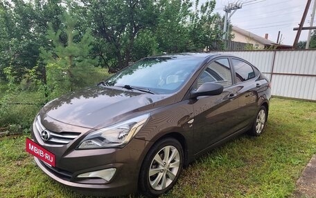 Hyundai Solaris II рестайлинг, 2014 год, 1 100 000 рублей, 2 фотография