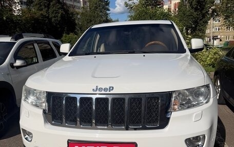 Jeep Grand Cherokee, 2013 год, 1 999 000 рублей, 8 фотография