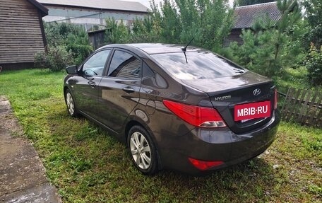 Hyundai Solaris II рестайлинг, 2014 год, 1 100 000 рублей, 3 фотография