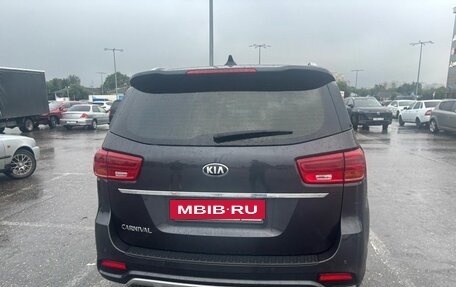 KIA Carnival III, 2019 год, 2 859 000 рублей, 6 фотография