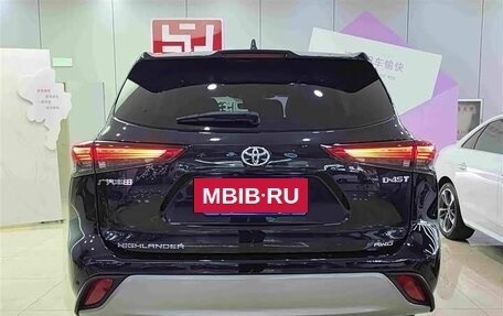 Toyota Highlander, 2025 год, 5 300 000 рублей, 5 фотография