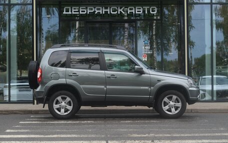 Chevrolet Niva I рестайлинг, 2017 год, 850 000 рублей, 4 фотография