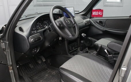 Chevrolet Niva I рестайлинг, 2017 год, 850 000 рублей, 6 фотография