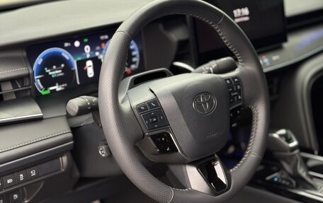 Toyota Camry, 2026 год, 3 930 000 рублей, 5 фотография