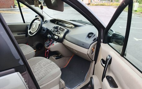 Renault Scenic III, 2004 год, 389 000 рублей, 7 фотография