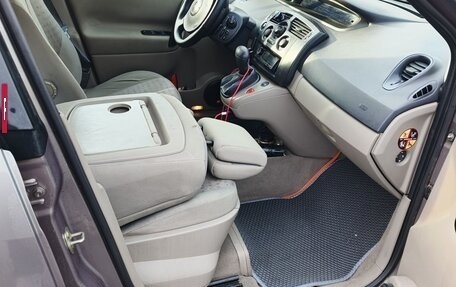 Renault Scenic III, 2004 год, 389 000 рублей, 10 фотография