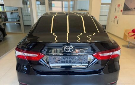 Toyota Camry, 2021 год, 3 100 000 рублей, 5 фотография